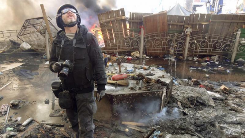 ХЭВЛЭЛИЙН ЭРХ ЧӨЛӨӨНИЙ ӨДӨР: Дэлхийн шилдэг зургууд