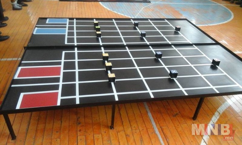 7 жилийн өмнө оюутнууд өөрсдийн хийсэн роботоо уралдуулж энэ тэмцээний гараа эхэлсэн гэдгийг зохион байгуулагчид онцолж байна. 