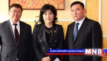 Exequatur handed over to Slovenian honorary consul