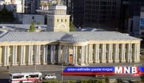 Jurists taking professional english language course