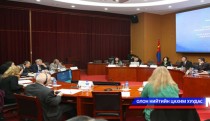 Гадаадын консулын ажилтнууд уулзав