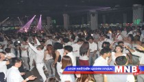 “Silence white” шоунд 15 мянган залуу хамрагдана 