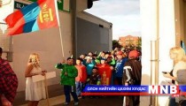 Өсвөрийн хөлбөмбөгчид эх орондоо ирлээ 