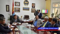 Газар тариалан эрхлэгчидтэй уулзав