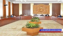 Намын бүлгүүд төмөр замын асуудлыг хэлэлцэж байна