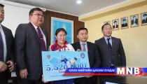 УИХ-ын гишүүд Азийн аварга Г.Оюуныг хүлээн авч уулзлаа 