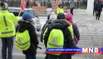 Асран хамгаалагчдын буруутай үйлдлээс  болж хүүхэд зам тээврийн  осолд өртөж  байна
