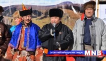 Standing committee head works in Bayankhongor