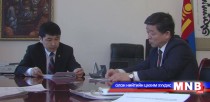 Standing committee head meets district governor