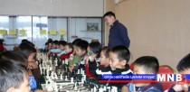 Шатрын сурагчдын Азийн аваргаас долоон медаль хүртлээ 