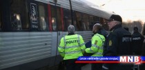 Данийн цагдаа нар дүрвэгчдийн үнэ бүхий эд зүйлсийг хураах эрхтэй болжээ