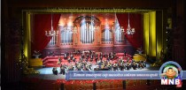 Хятадын төв телевизийн баярын тоглолтыг 700 сая гаруй хүн үзжээ 