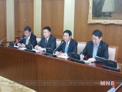 1072 хувьцааг нэг сая төгрөгөөр худалдан авах тогтоолын төслийг Засгийн газарт хүргүүллээ