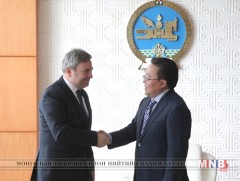 Ерөнхийлөгч Туркийн Элчин сайдтай уулзлаа