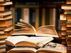 Эмээгийн хоймор дахь авдар