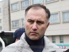 Санкт-Петербург хотын дарга асанг авлигын хэрэгт буруутгав