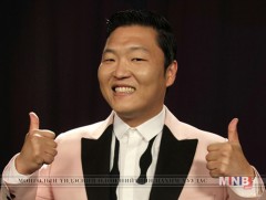 Дуучин PSY шинэ клипээ цацлаа 