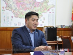 А.Ганбаатар: Есөн хөлт их цагаан тугийг дуурайлган үйлдэхийг хориглолоо