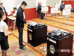 Өвөрхангайд Ерөнхийлөгчийн сонгуульд 73 мянган хүн санал өгнө