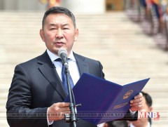 Монгол Улсын Ерөнхийлөгч Х.Баттулга Цэргийн ёслолын жагсаалын бие бүрэлдэхүүнд хандаж үг хэллээ