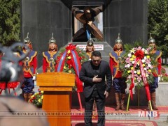 Монгол Улсын Ерөнхийлөгч Х.Баттулга улс төрийн хэлмэгдэгсэд болон гэр бүл, төрөл төрөгсдөөс уучлал..