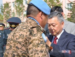 Энхийг сахиулагчдад төрийн одон, медаль гардуулав