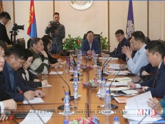 УИХ-ын байнгын хорооны ажлын хэсгийнхэн нийслэлд ажиллаж байна