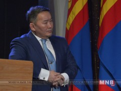 Ерөнхийлөгч Х.Баттулга дүүргүүдийн иргэдтэй уулзана