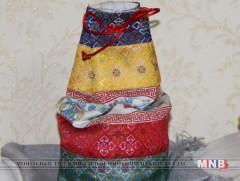 Монгол айл бүр даллагын ууттай 