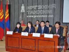 “Эерэг хандлага, хөгжил” аяныг эхлүүллээ