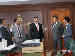ЗХАБ-ыг сайжруулахад шаардлагатай тоног төхөөрөмжийг гардуулан өглөө 