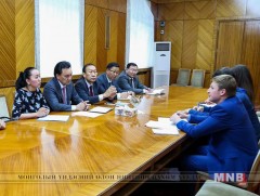 ОХУ-ын Эрхүү мужийн Хөдөө аж ахуйн сайд Сумарокоб Илья Таблобичийг хүлээн авч уулзлаа
