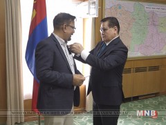 Шадар сайд “Онцгой байдлын тэргүүний ажилтан” тэмдгээр Р.Сингхийг шагнав 