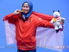 Индонезийн таеквондоч бүсгүй алтан медаль хүртлээ