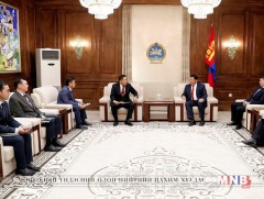 Төрөөс мөнгөний бодлогын талаар 2019 онд баримтлах үндсэн чиглэлийн төслийг УИХ-д өргөн барилаа