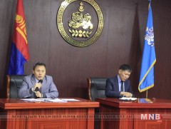 Нийслэлийн ажлын хэсэг Баянзүрх дүүрэгт ажиллаж байна