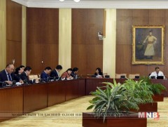 Хувь хүний орлогын албан татварын тухай хуулийн шинэчилсэн найруулгын төслийн анхны хэлэлцүүлгийг ..