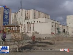 Эцэг, эхчүүдийн анхаарал болгоомжгүй байдлаас хүүхдүүд эмэнд хордож байна