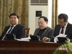 “Монгол Улсын эдийн засаг, нийгмийг 2018 онд хөгжүүлэх үндсэн чиглэл”-ийн биелэлтийг хэлэлцэв
