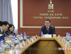 ХХААХҮ-ийн сайд Ч.Улаан Нийслэлийн удирлагуудтай уулзав
