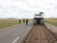 Улаанбаатар-Дархан чиглэлийн замыг шинэчилж эхэллээ