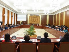 Хар тамхи, мансууруулах бодисын хяналт, хууль, эрх зүйн орчны талаарх ерөнхий хяналтын сонсгол бол..