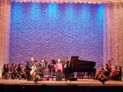 С.Саянцэцэг: Гадаадад Монгол аялгууг шүтэн биширч байна