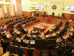 УИХ-ын найм дахь сонгуулиар шинээр сонгогдсон гишүүд тангараг өргөж, бүрэн эрхээ хэрэгжүүлж эхэллээ
