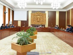 УИХ-ын бүтцэд гурван Байнгын хороо нэмж байгуулах хуулийн төслийг хэлэлцэх нь зүйтэй гэж үзэв