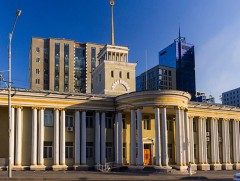 Үндэсний их баяр наадмыг тохиолдуулан баярын мэндчилгээ ирүүлжээ