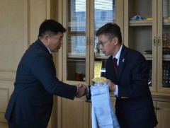 ХЗДХЯ-ны Төрийн нарийн бичгийн даргаар Б.Баасандоржийг томиллоо