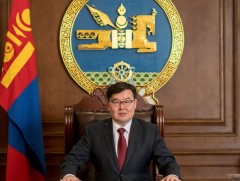 БНХАУ, БНТУ, БНСВУ-ын парламентын тэргүүнүүд Г.Занданшатарт УИХ-ын даргаар дахин сонгогдсонд нь ба..