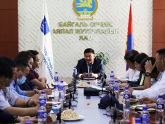 Хорин нэгэн сав газрын захиргаадын дарга нартай уулзалт хийлээ