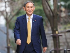 Суга Ёшихидэ Японы шинэ ерөнхий сайдаар сонгогдох магадлал өндөр байна